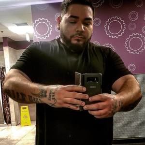 Meet your Posher, Derek